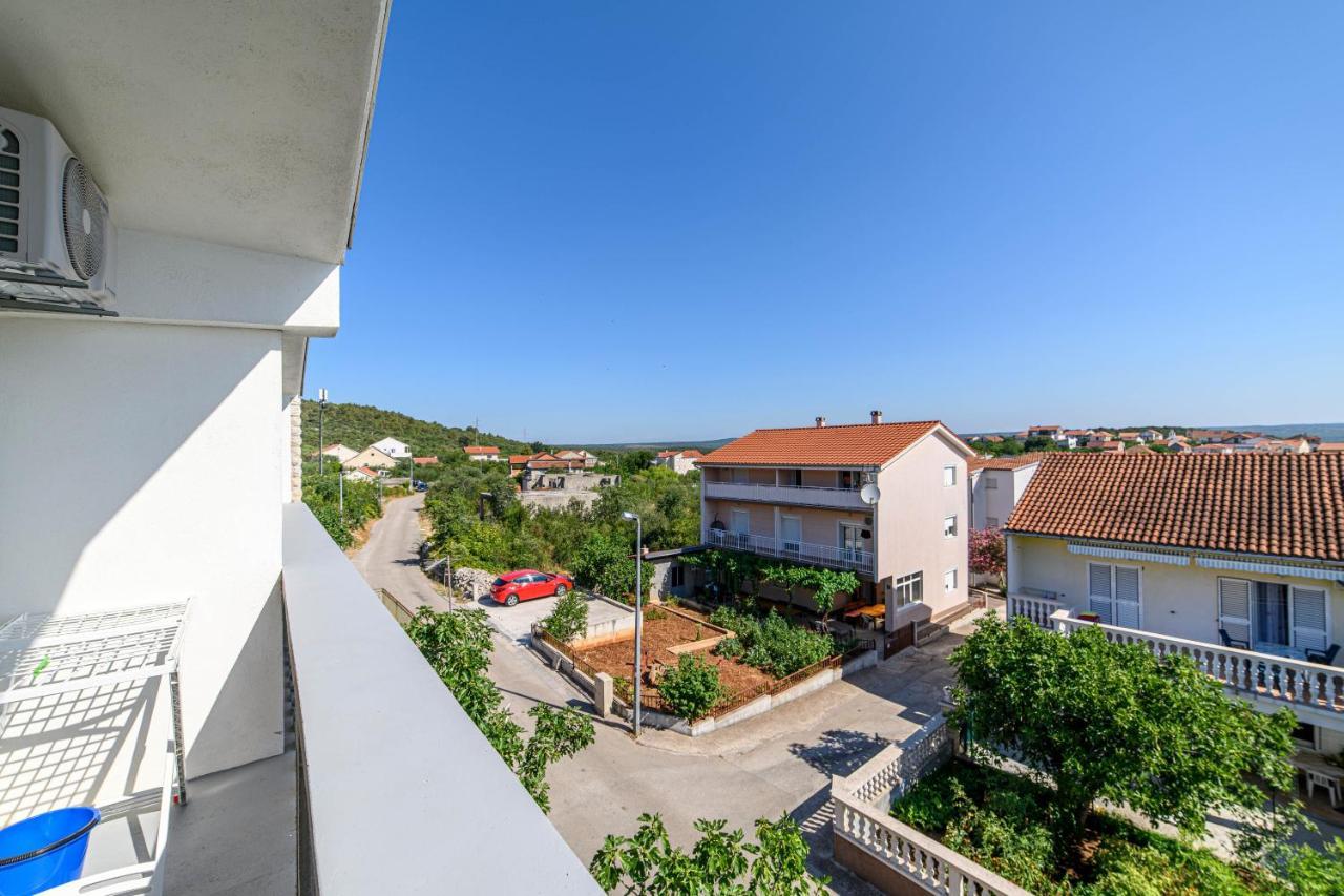 Apartman More شيبينيك المظهر الخارجي الصورة