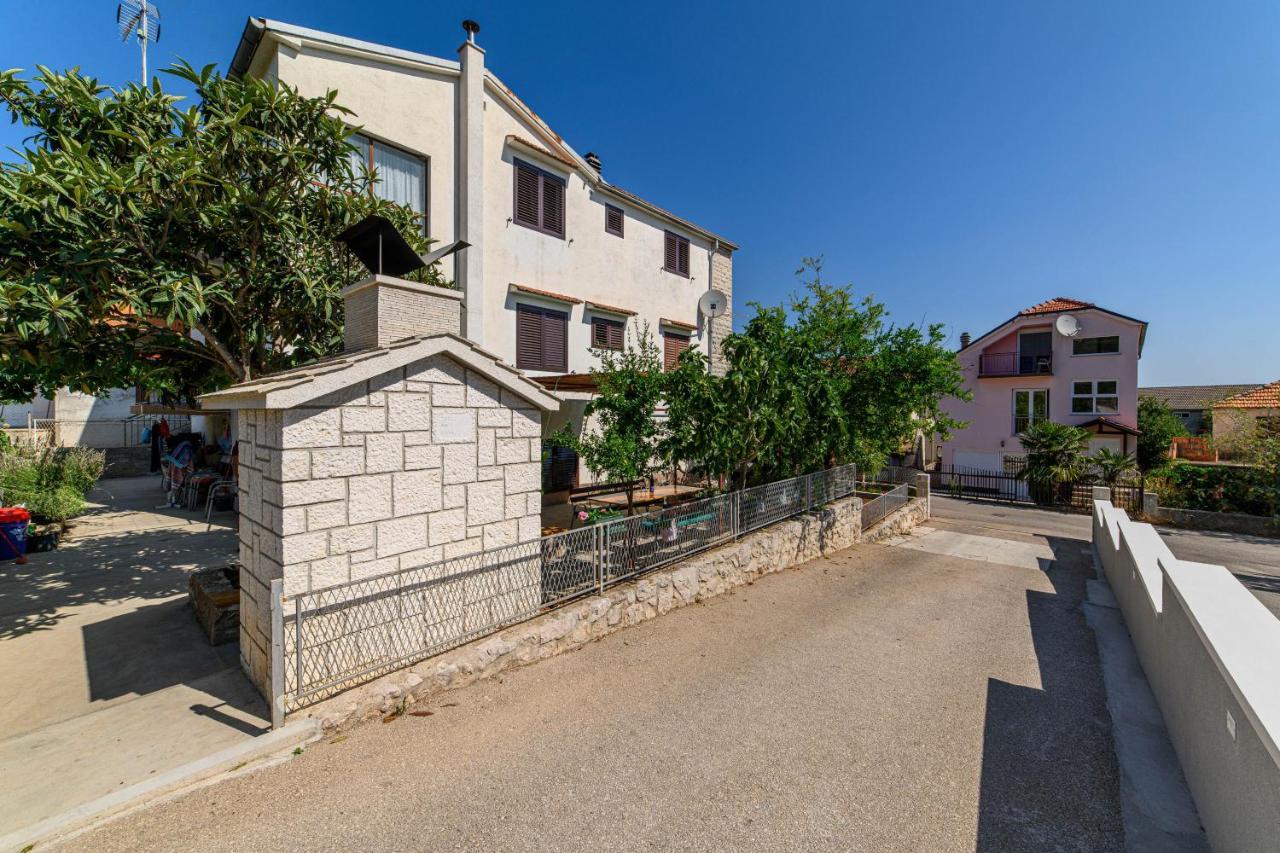 Apartman More شيبينيك المظهر الخارجي الصورة